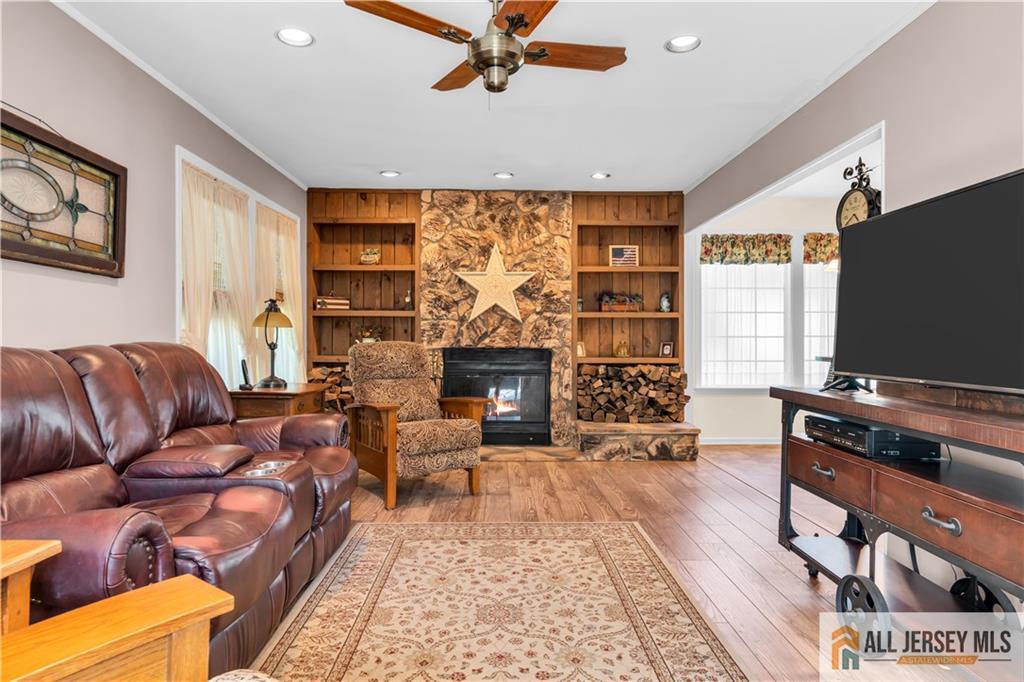 13 Betsy Ross Drive Monroe NJ 08831