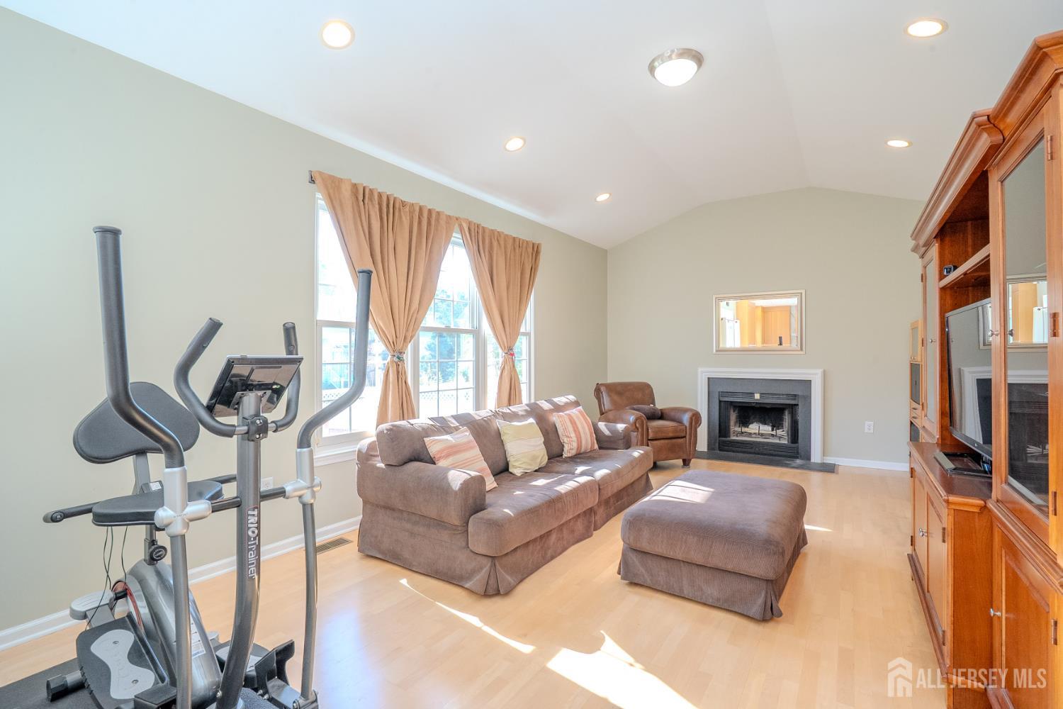 50 Kelly Way South Brunswick NJ 08852