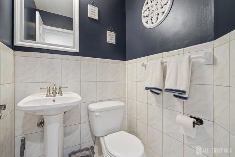 113 Adamecs Way South Amboy NJ 08879