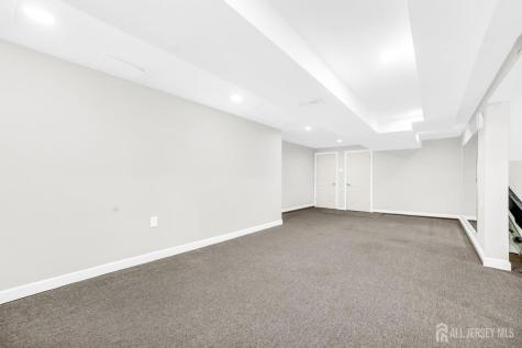 100 Howell Avenue Fords NJ 08863