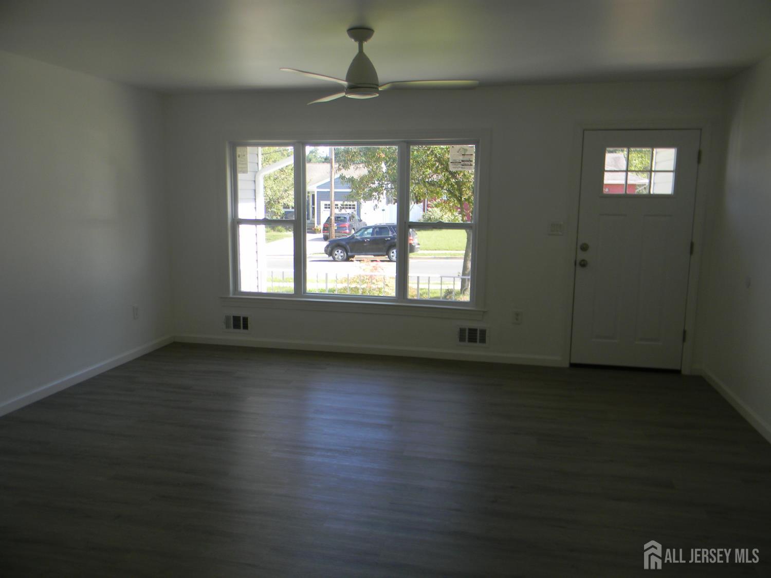 27 Violet Terrace Milltown NJ 08850