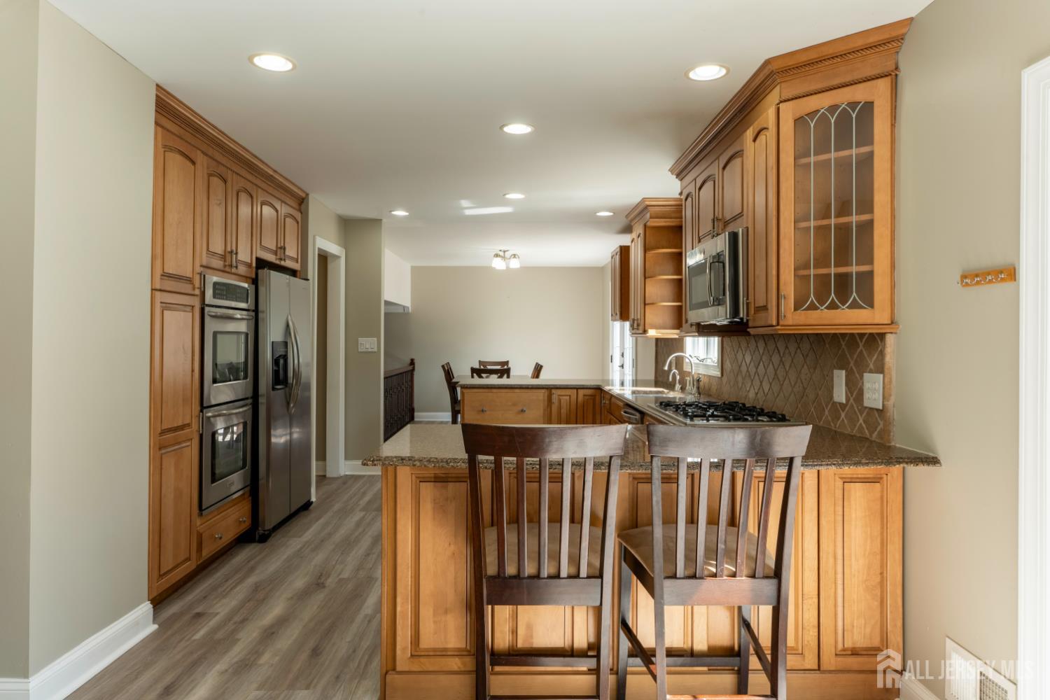 19 Bradford Road Edison NJ 08820