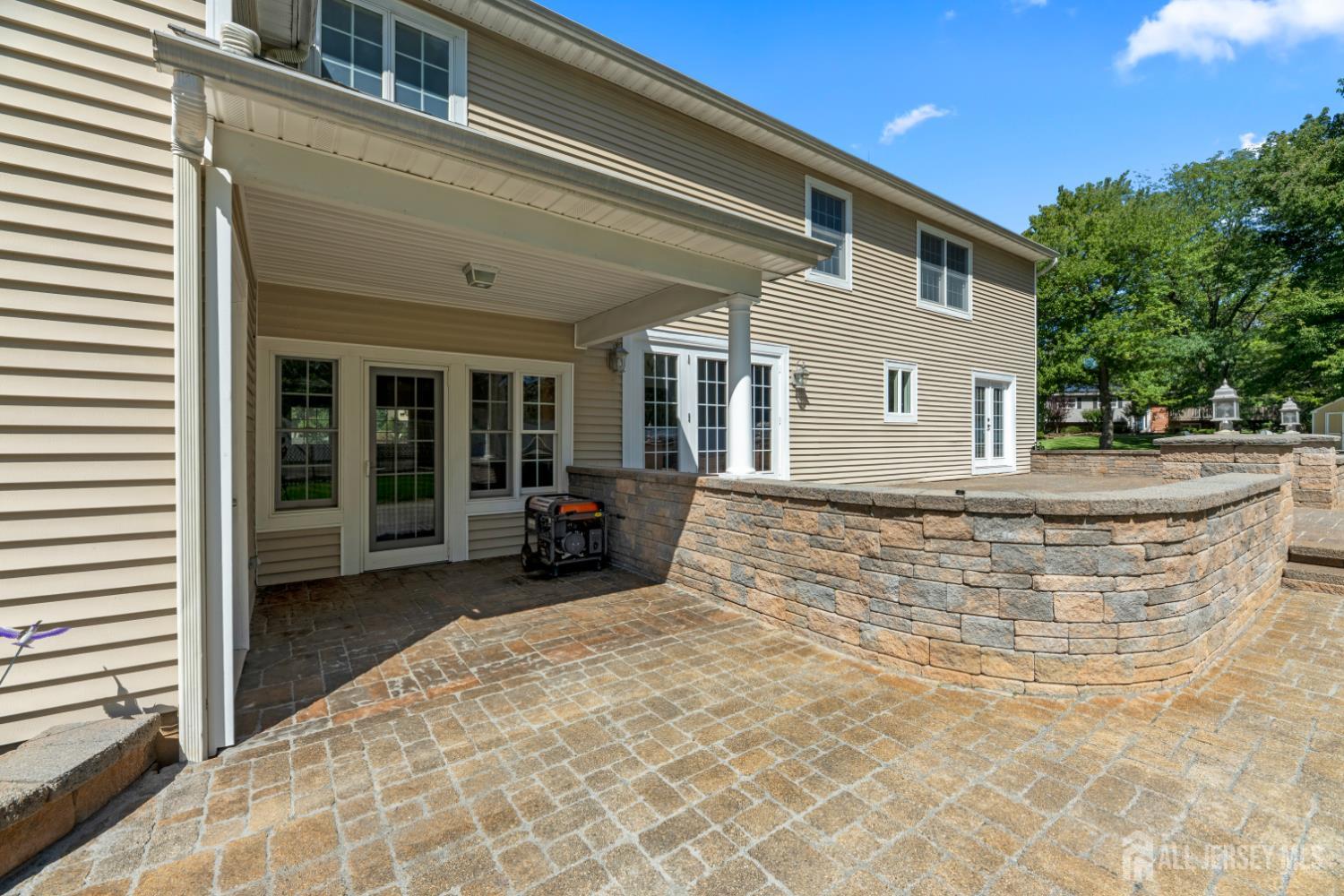 19 Bradford Road Edison NJ 08820