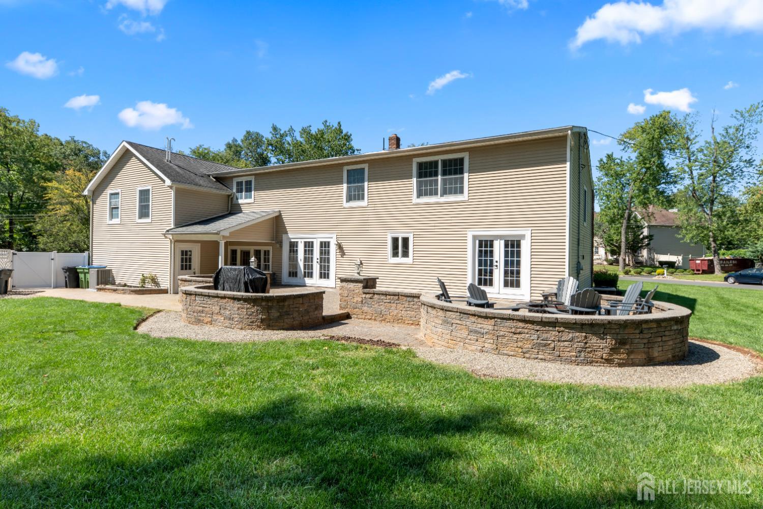 19 Bradford Road Edison NJ 08820