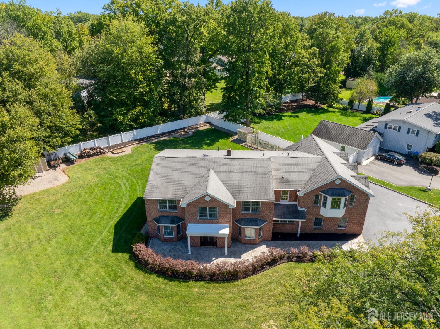 19 Bradford Road Edison NJ 08820