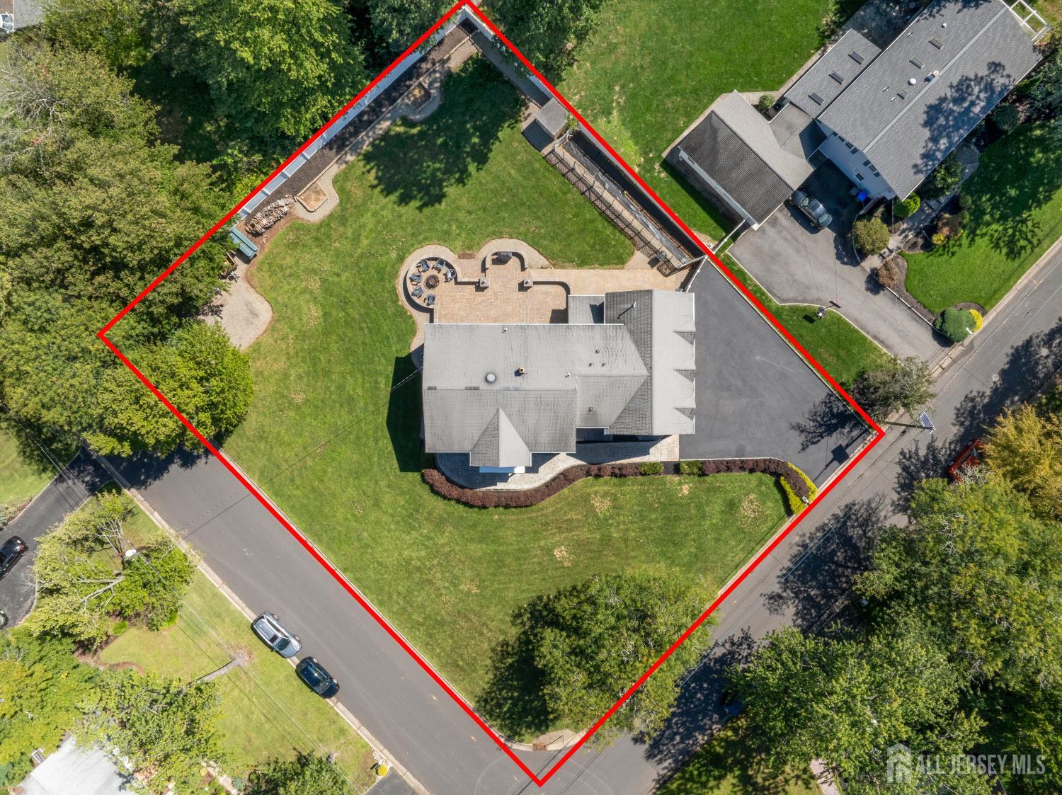 19 Bradford Road Edison NJ 08820