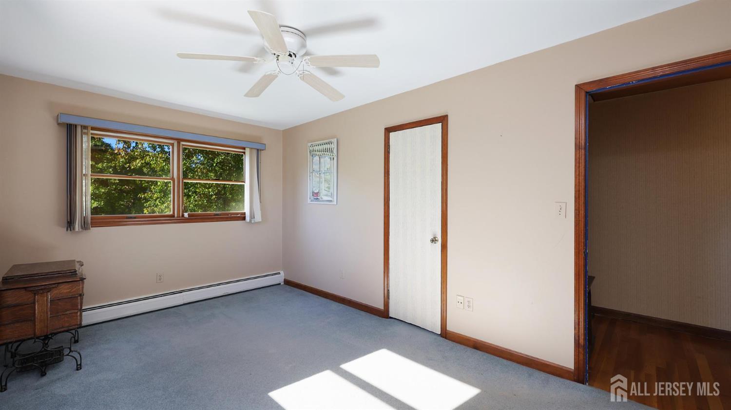 12 Nightingale Street Edison NJ 08820