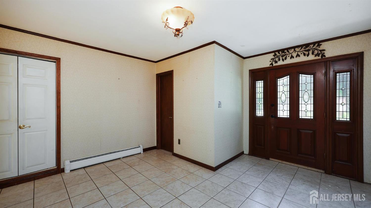 12 Nightingale Street Edison NJ 08820