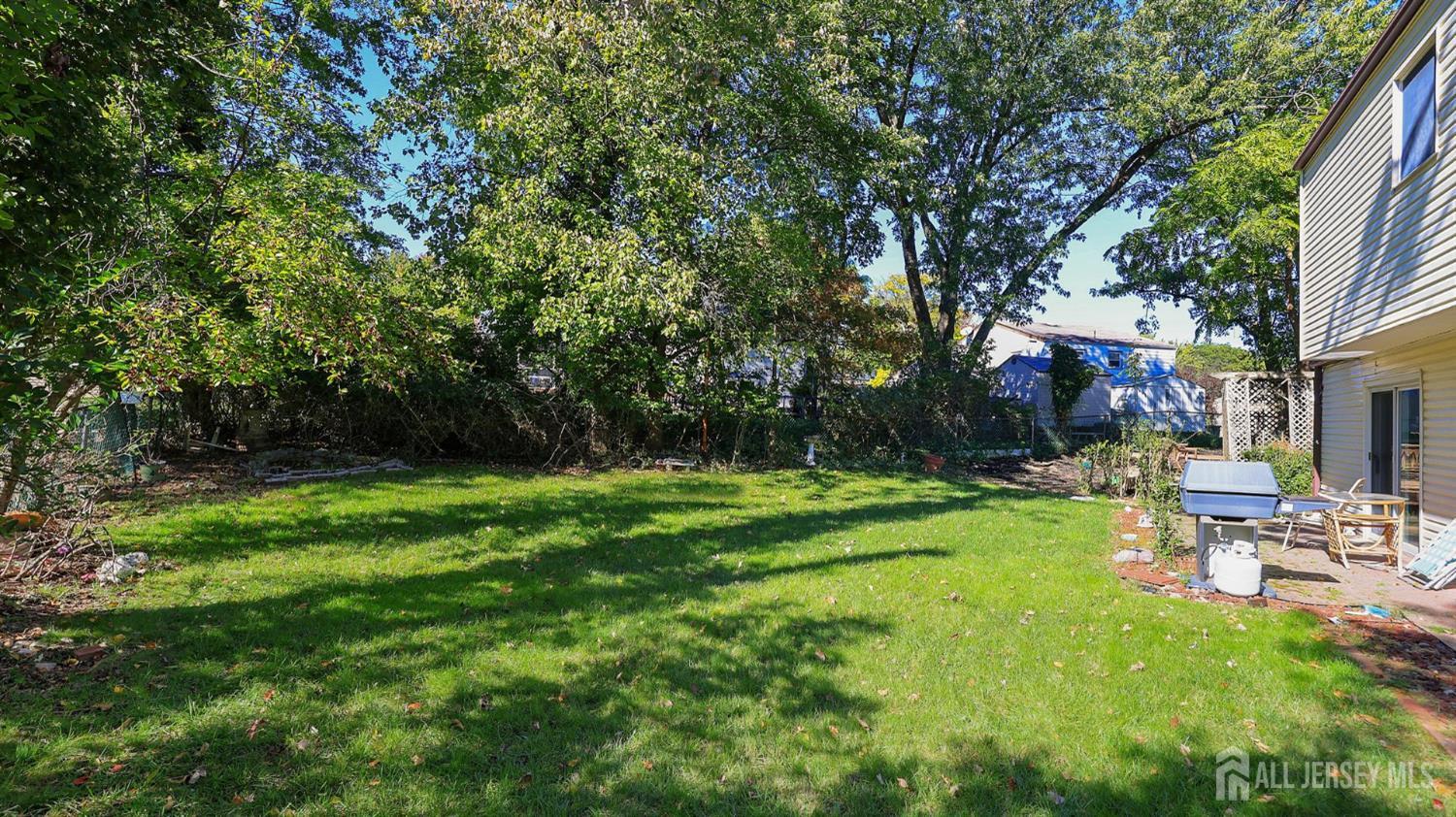 12 Nightingale Street Edison NJ 08820