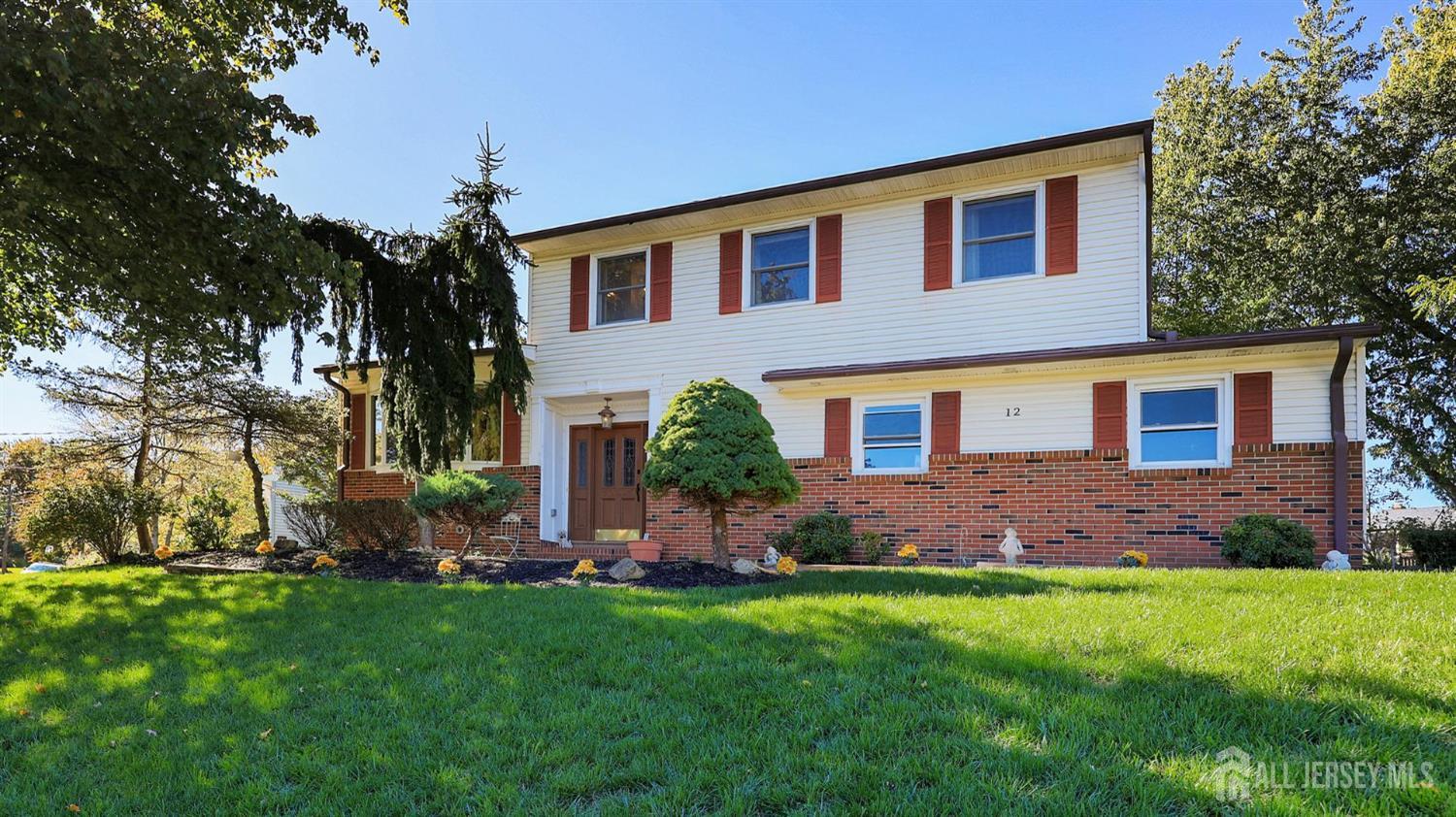 12 Nightingale Street Edison NJ 08820