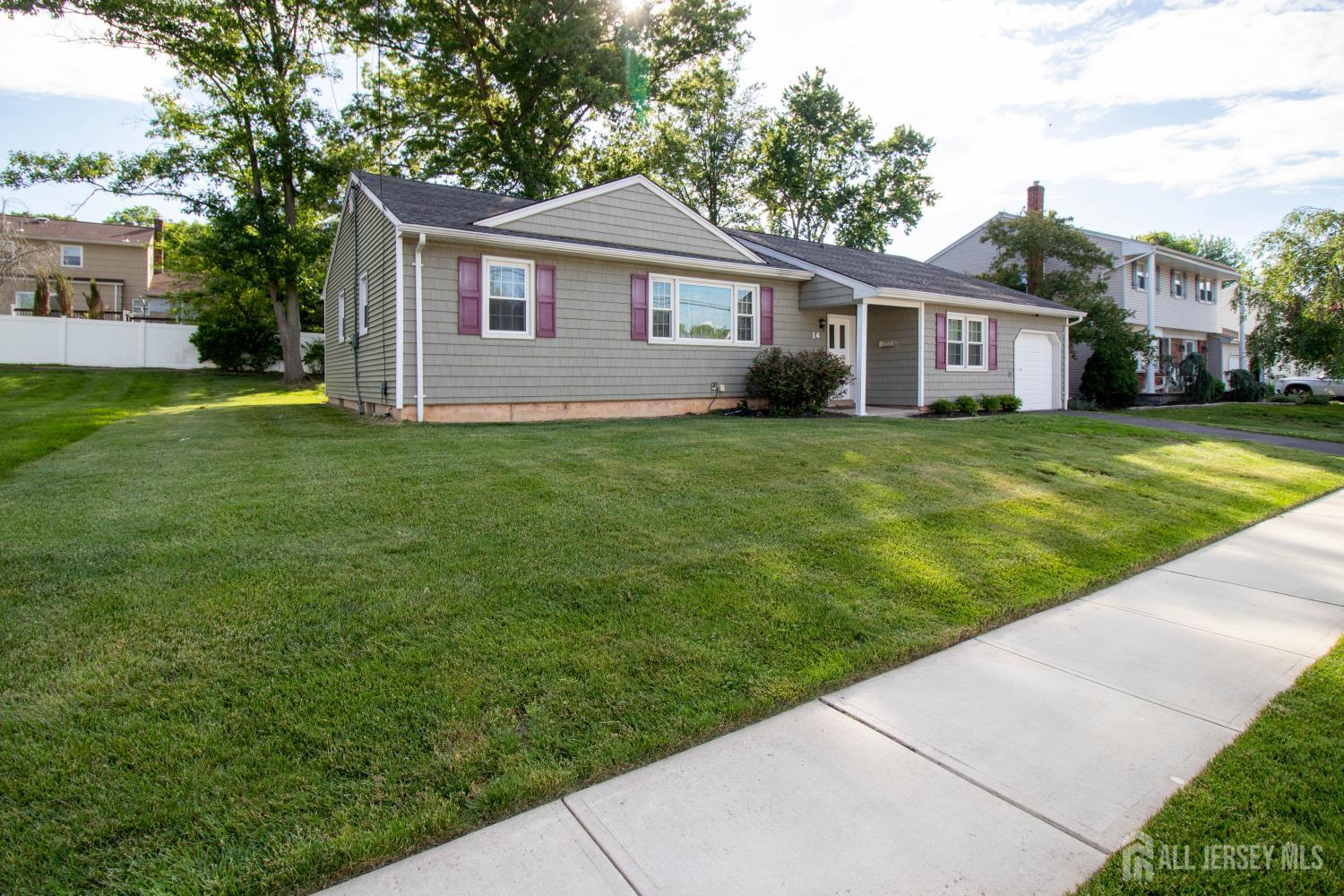 14 Tracey Drive Milltown NJ 08850