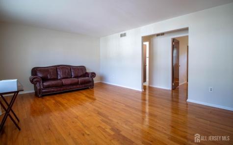 14 Tracey Drive Milltown NJ 08850