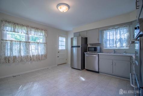 14 Tracey Drive Milltown NJ 08850