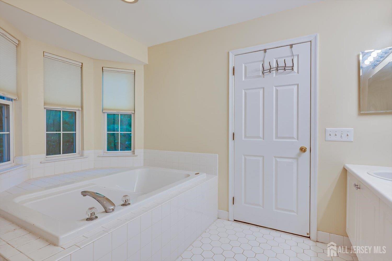 201 Waldorf Drive South Brunswick NJ 08540
