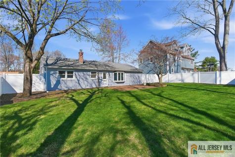 7 Brook Hollow Road Piscataway NJ 08854