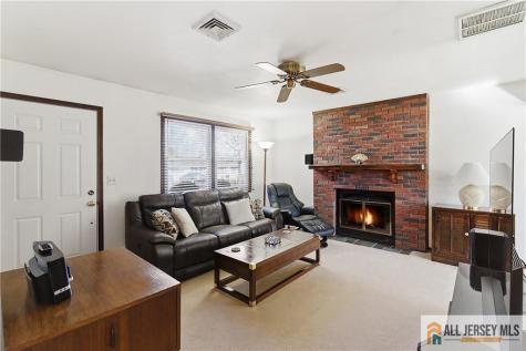 7 Brook Hollow Road Piscataway NJ 08854