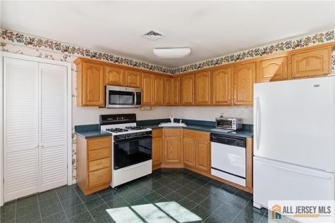7 Brook Hollow Road Piscataway NJ 08854