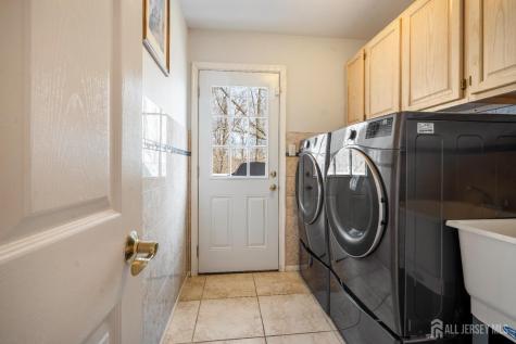 41 Addington Court East Brunswick NJ 08816