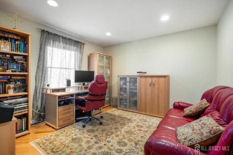 41 Addington Court East Brunswick NJ 08816