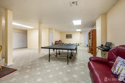 41 Addington Court East Brunswick NJ 08816