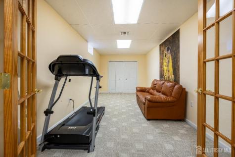 41 Addington Court East Brunswick NJ 08816
