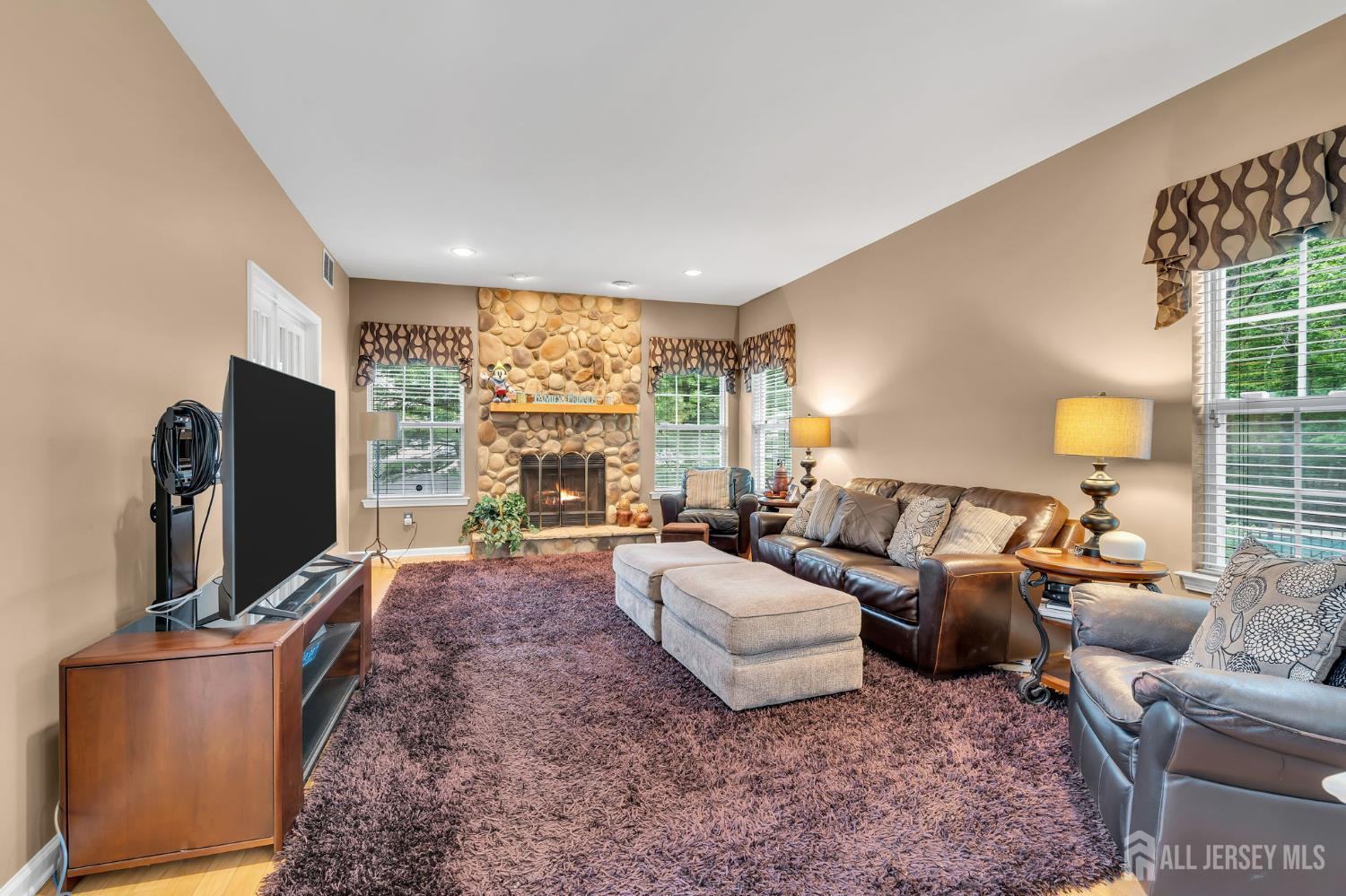 3 Kingfisher Court Jackson NJ 08527