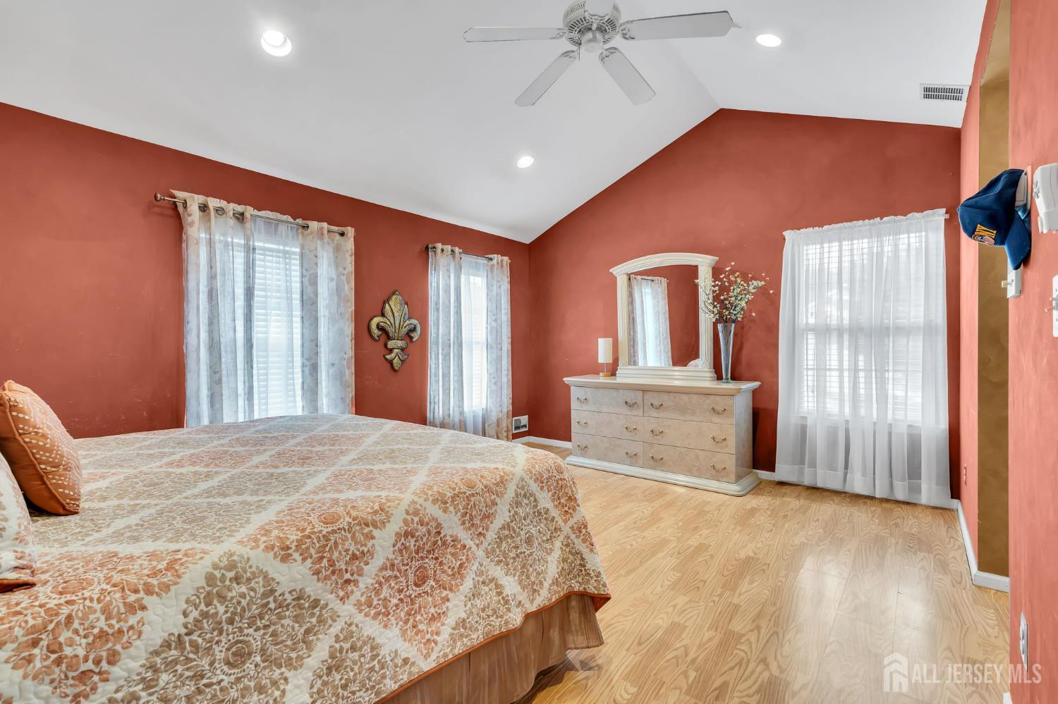 3 Kingfisher Court Jackson NJ 08527