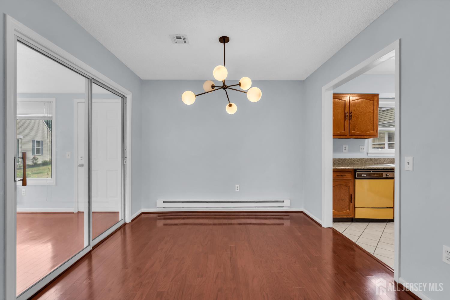 452-A Roxbury Lane Monroe NJ 08831