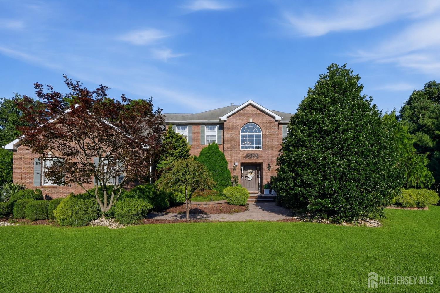 2 Butternut Lane Monroe NJ 08831