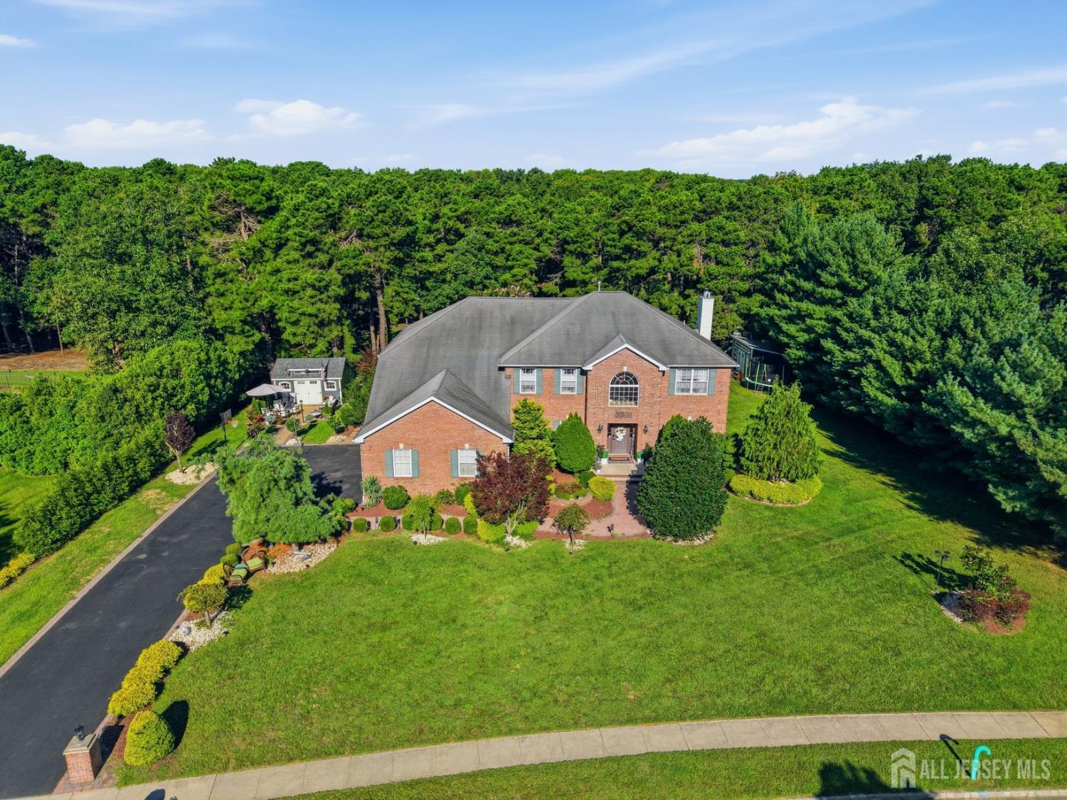 2 Butternut Lane Monroe NJ 08831