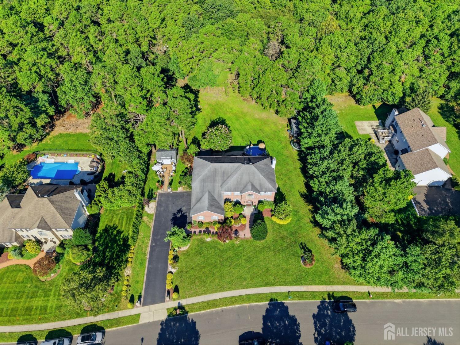 2 Butternut Lane Monroe NJ 08831