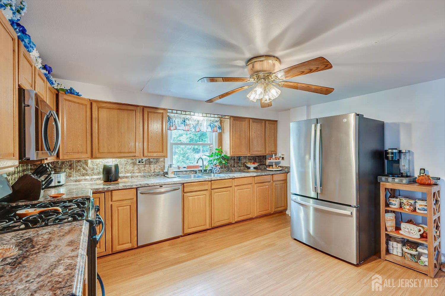 62 Taylors Mills Road Manalapan NJ 07726