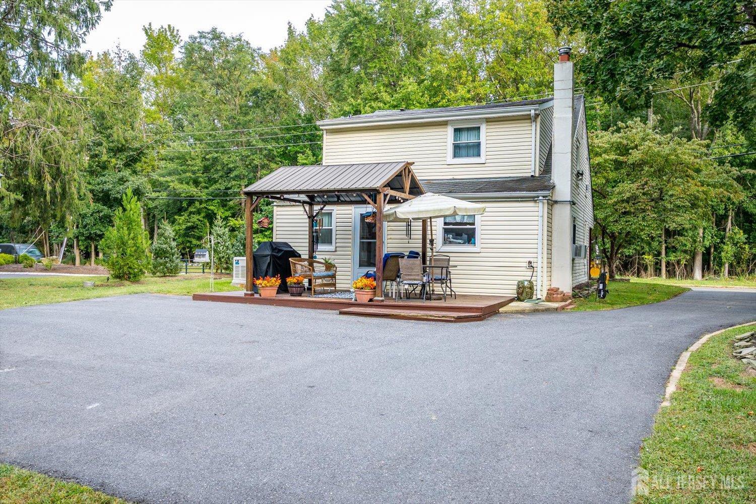 62 Taylors Mills Road Manalapan NJ 07726