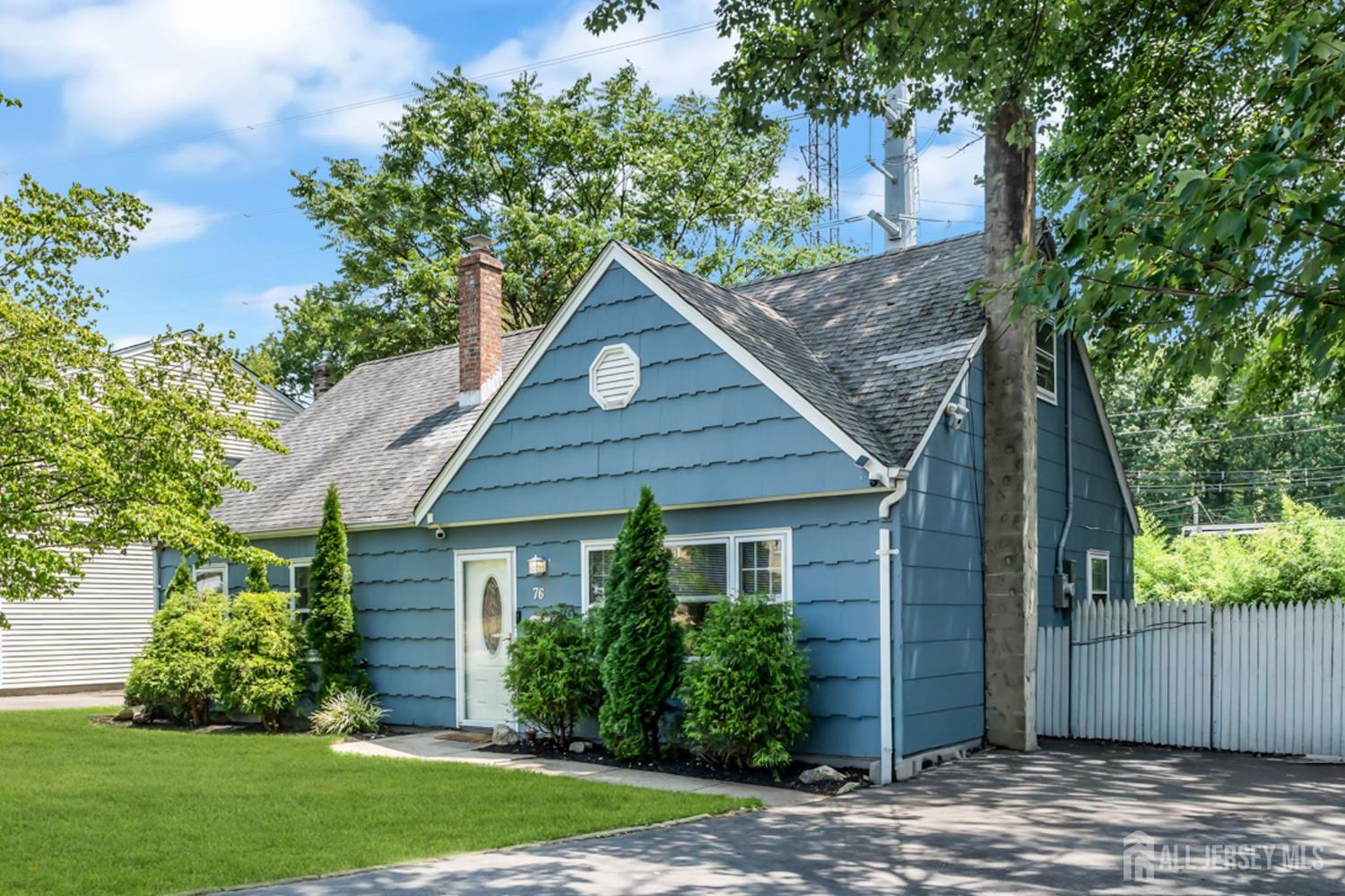 76 Clifton Street Edison NJ 08817