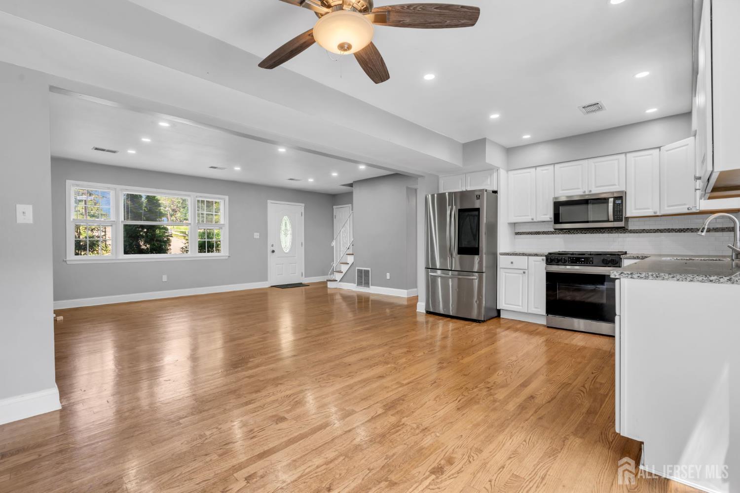 76 Clifton Street Edison NJ 08817