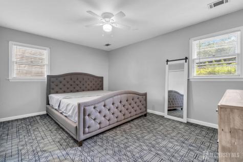 76 Clifton Street Edison NJ 08817