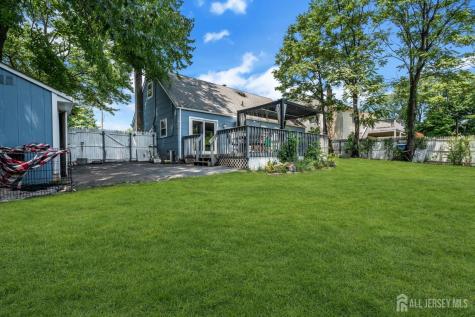 76 Clifton Street Edison NJ 08817
