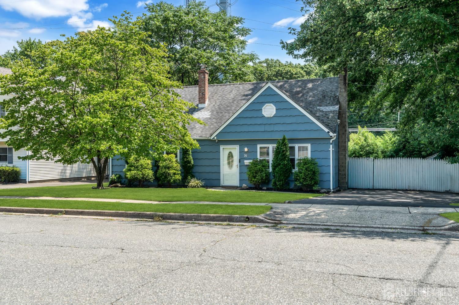 76 Clifton Street Edison NJ 08817