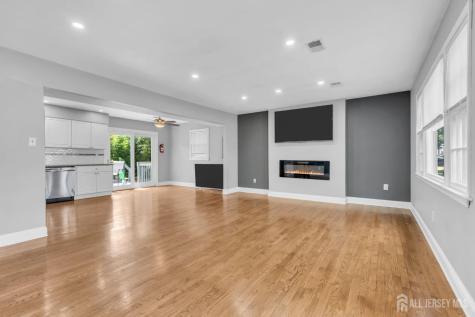 76 Clifton Street Edison NJ 08817