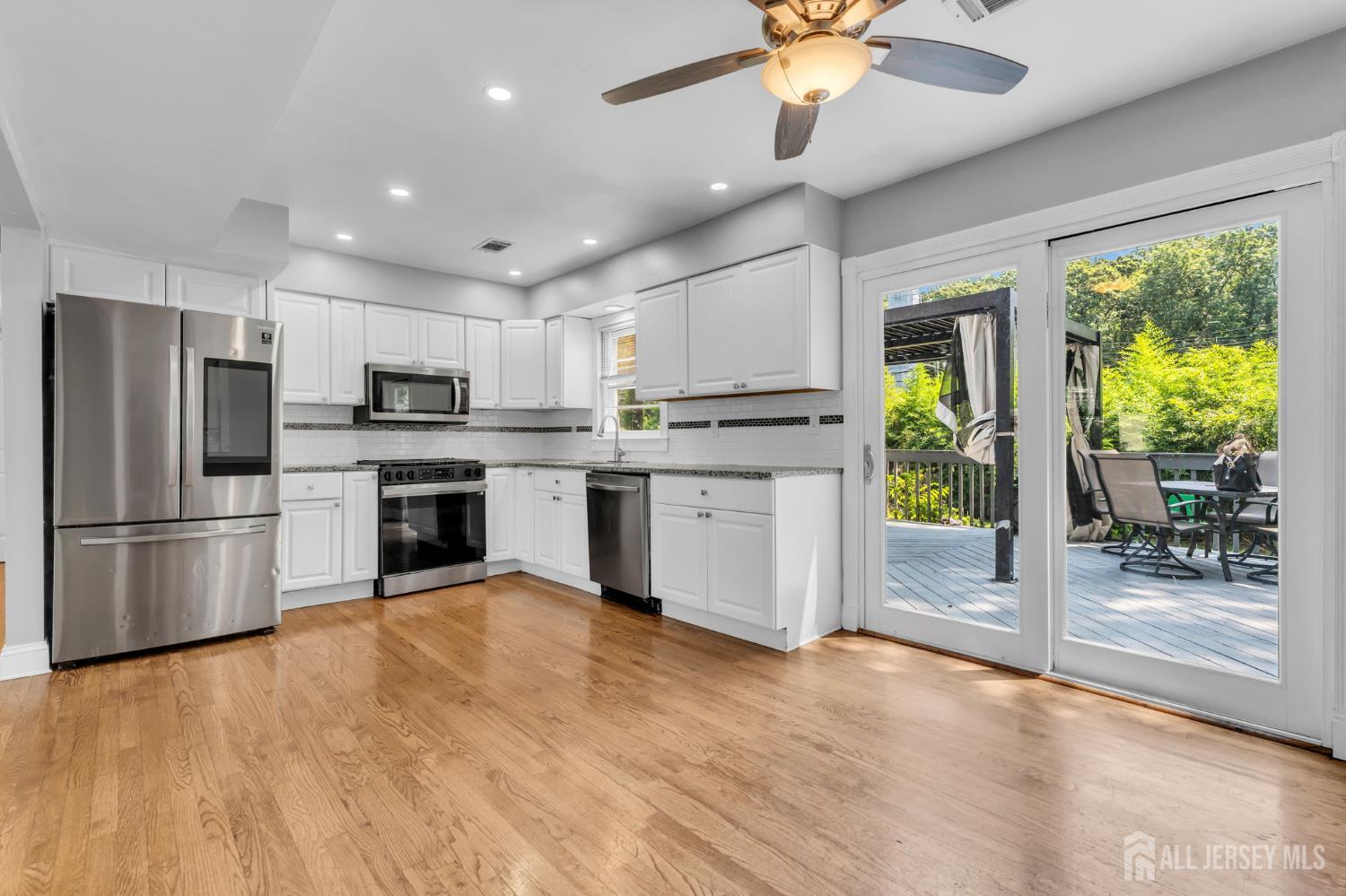 76 Clifton Street Edison NJ 08817