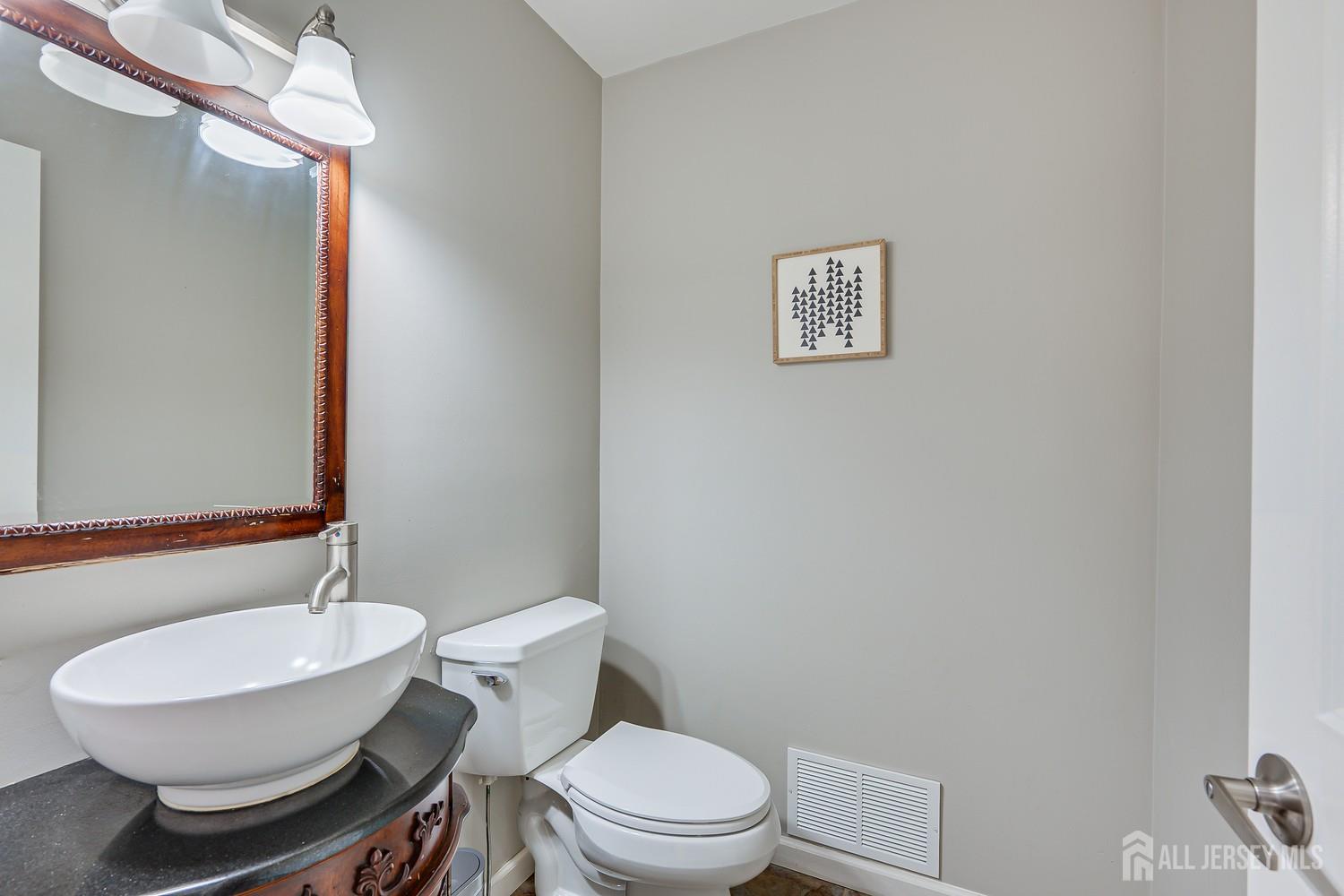61 Sand Hill Road Jamesburg NJ 08831