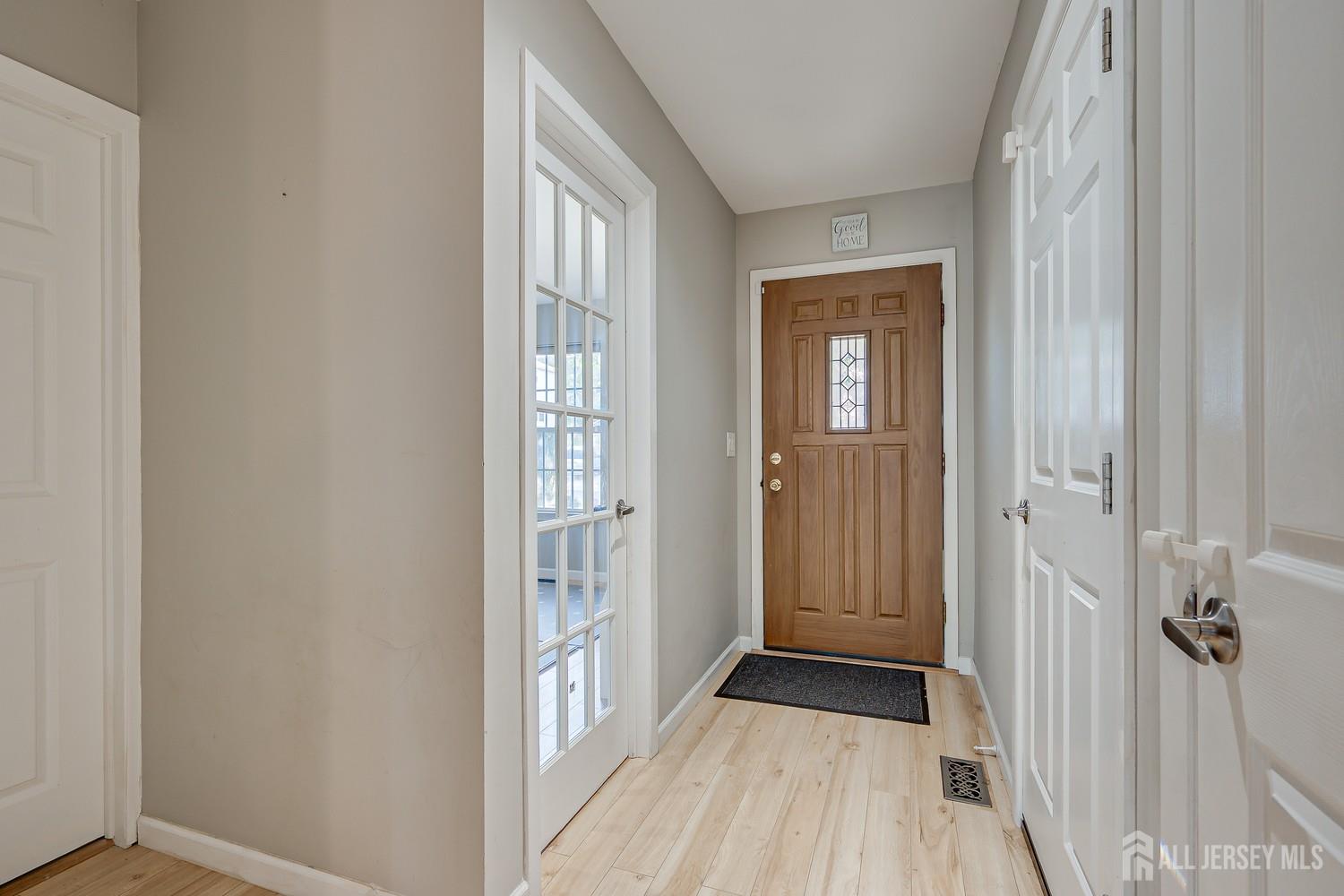 61 Sand Hill Road Jamesburg NJ 08831
