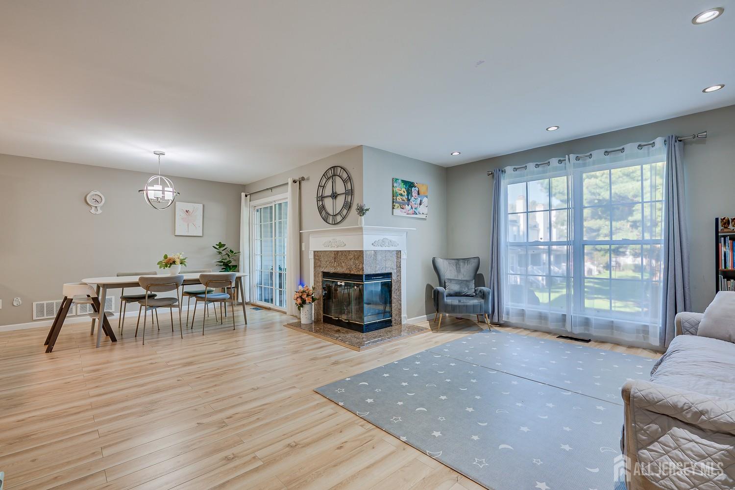 61 Sand Hill Road Jamesburg NJ 08831