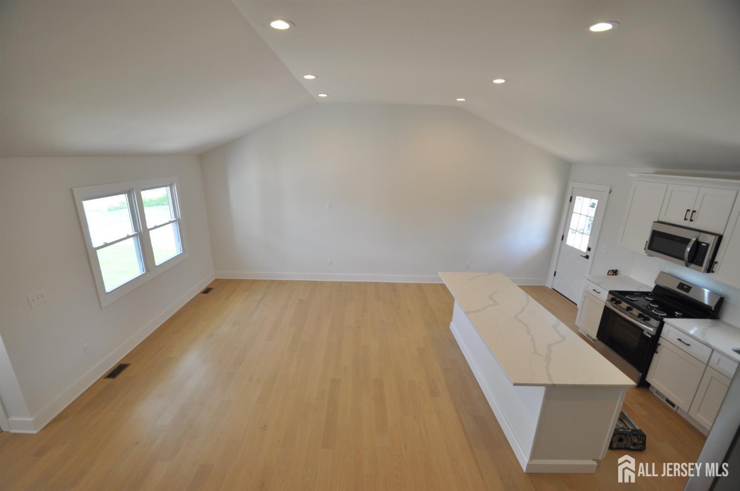 105 Coolidge Avenue Carteret NJ 07008