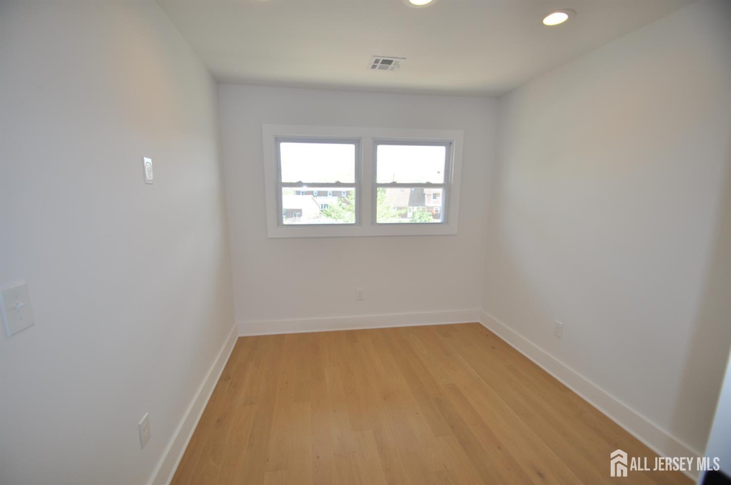 105 Coolidge Avenue Carteret NJ 07008