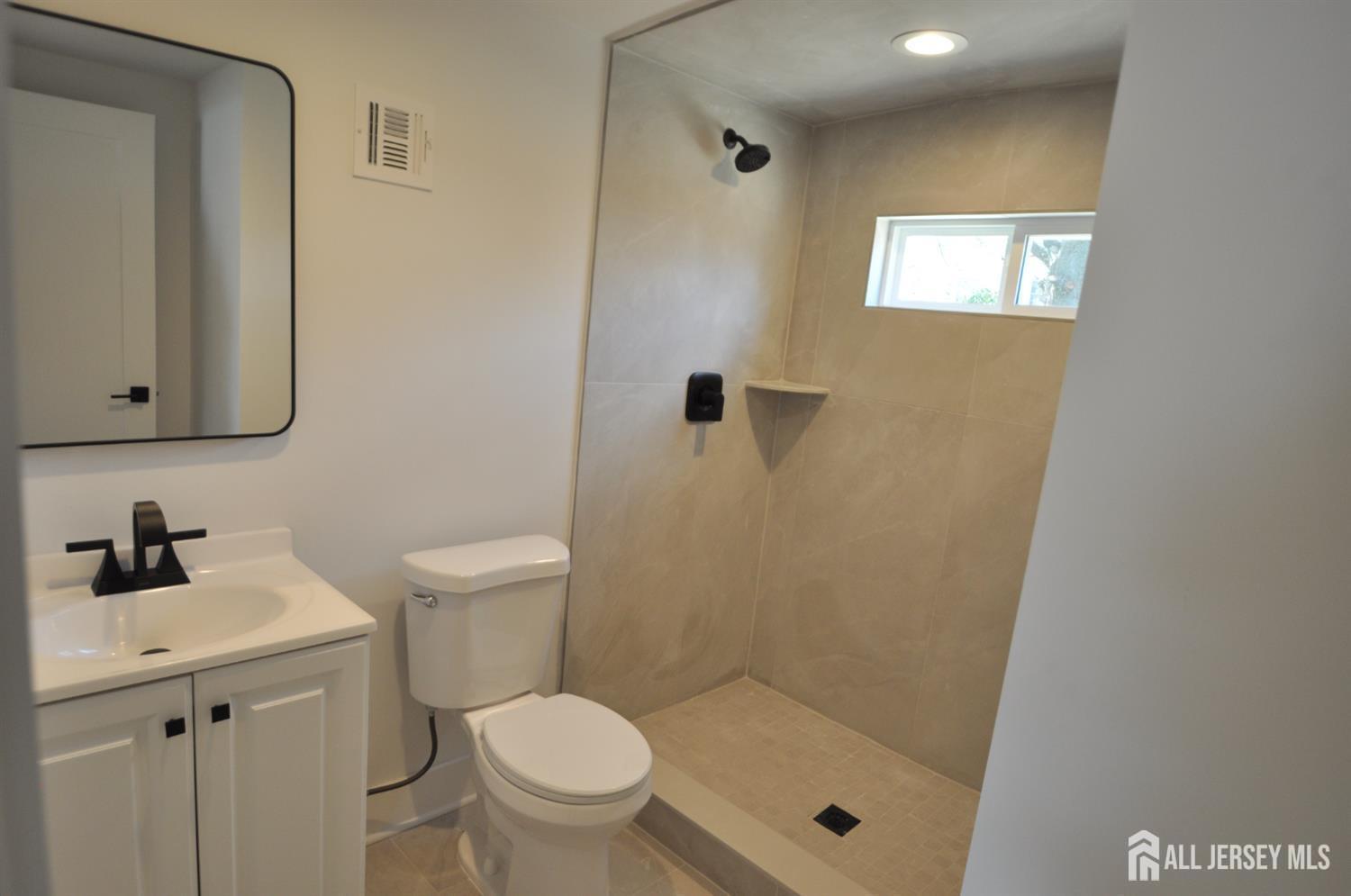 105 Coolidge Avenue Carteret NJ 07008