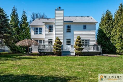 8 Pointer Place South Brunswick NJ 08824