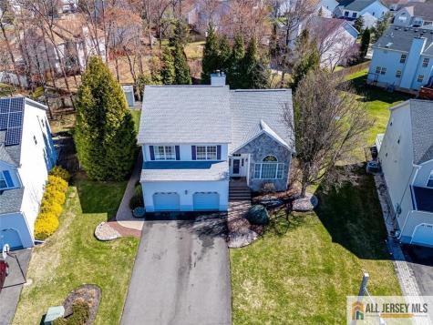 8 Pointer Place South Brunswick NJ 08824