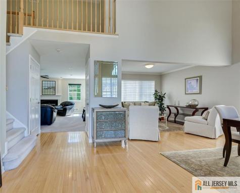 8 Pointer Place South Brunswick NJ 08824