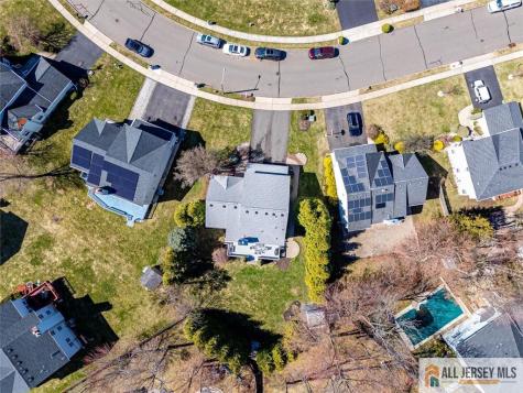 8 Pointer Place South Brunswick NJ 08824